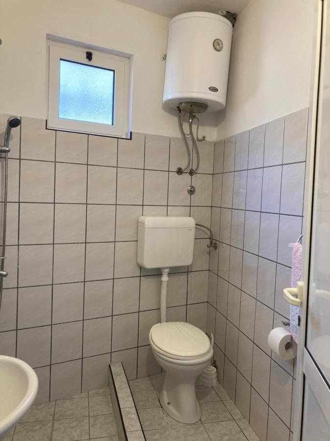 סוטומורה Apartments Stefan מראה חיצוני תמונה